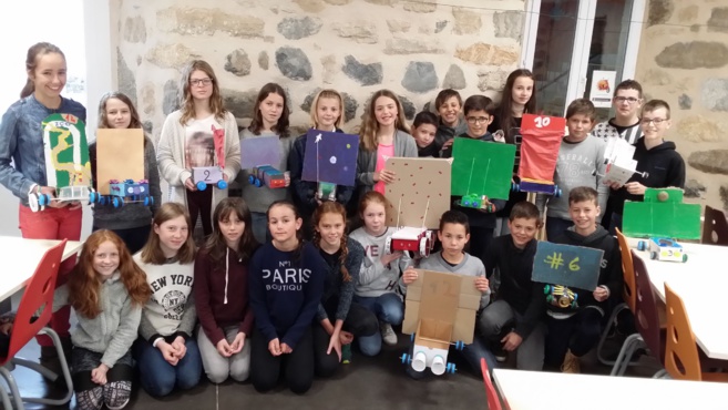 Les 6èmes présentent et évaluent les performances de leurs véhicules Les 6èmes présentent et évaluent les performances de leurs véhicules