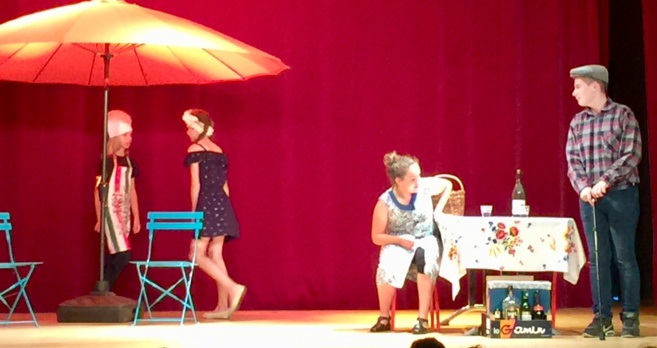 Farces et énigme policière à l’atelier théâtre