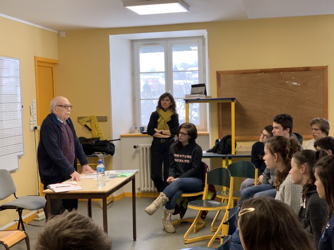 Témoignage poignant d'un ancien déporté du camp de Buchenwald Témoignage poignant d'un ancien déporté du camp de Buchenwald