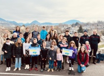 Remise de dons en faveur de l'Ukraine Remise de dons en faveur de l'Ukraine