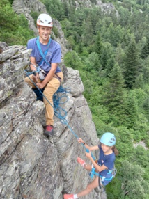 Escalade: sortie grandeur nature aux roches de fay Escalade: sortie grandeur nature aux roches de fay