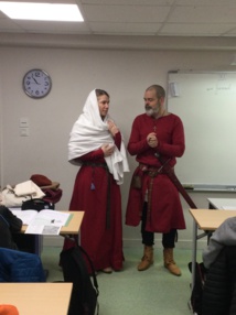 Voyage dans le temps.....direction Le Moyen-Age Voyage dans le temps.....direction Le Moyen-Age