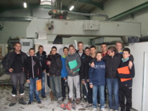Visite d'entreprise "les Cheminées Royer" par les élèves de 3ème Visite d'entreprise "les Cheminées Royer" par les élèves de 3ème