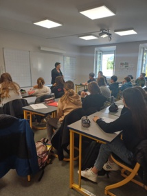 Visite d'une chef d'entreprise en 3ème Visite d'une chef d'entreprise en 3ème