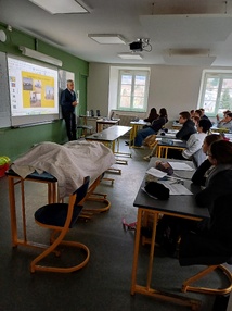 METIER DU B.T.P : INTERVENTION D’UN PROFESSIONNEL METIER DU B.T.P : INTERVENTION D’UN PROFESSIONNEL