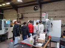 3 ème: VISITE D’UNE ENTREPRISE INDUSTRIELLE 3 ème: VISITE D’UNE ENTREPRISE INDUSTRIELLE