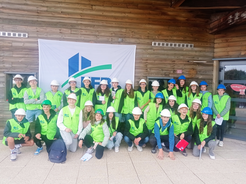 VISITE D’UN CHANTIER PAR LES 3 ème