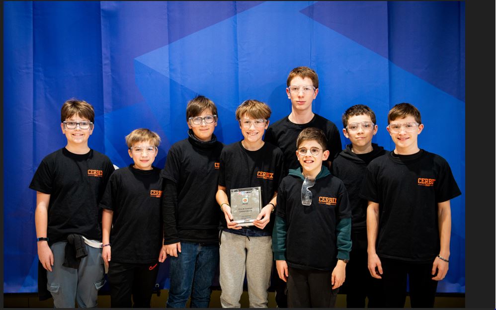 Une belle compétition régionale pour le club robotique