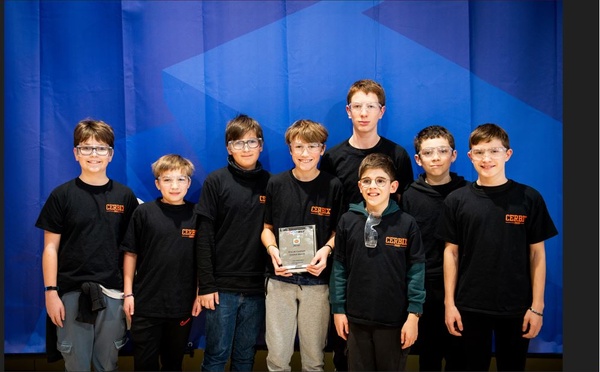 Une belle compétition régionale pour le club robotique