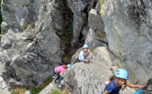 Escalade:  sortie grandeur nature aux roches de fay