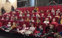 Séance de cinéma pour les Maternelles au CP