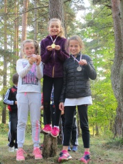 podium filles CM