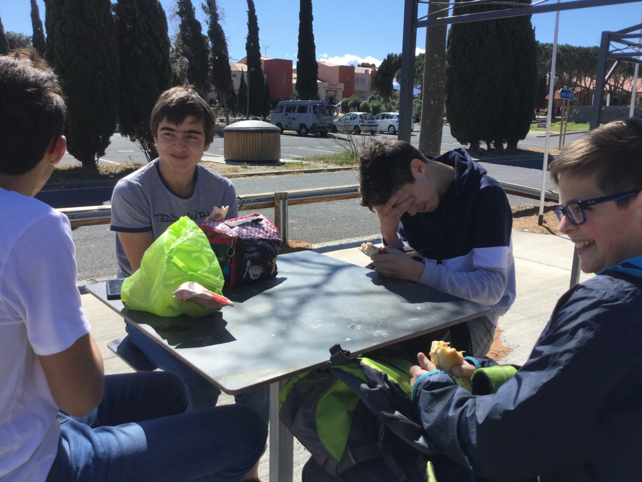 C9C00E65-A959-49D6-9A49-57F1D2C6D8FF C9C00E65-A959-49D6-9A49-57F1D2C6D8FF