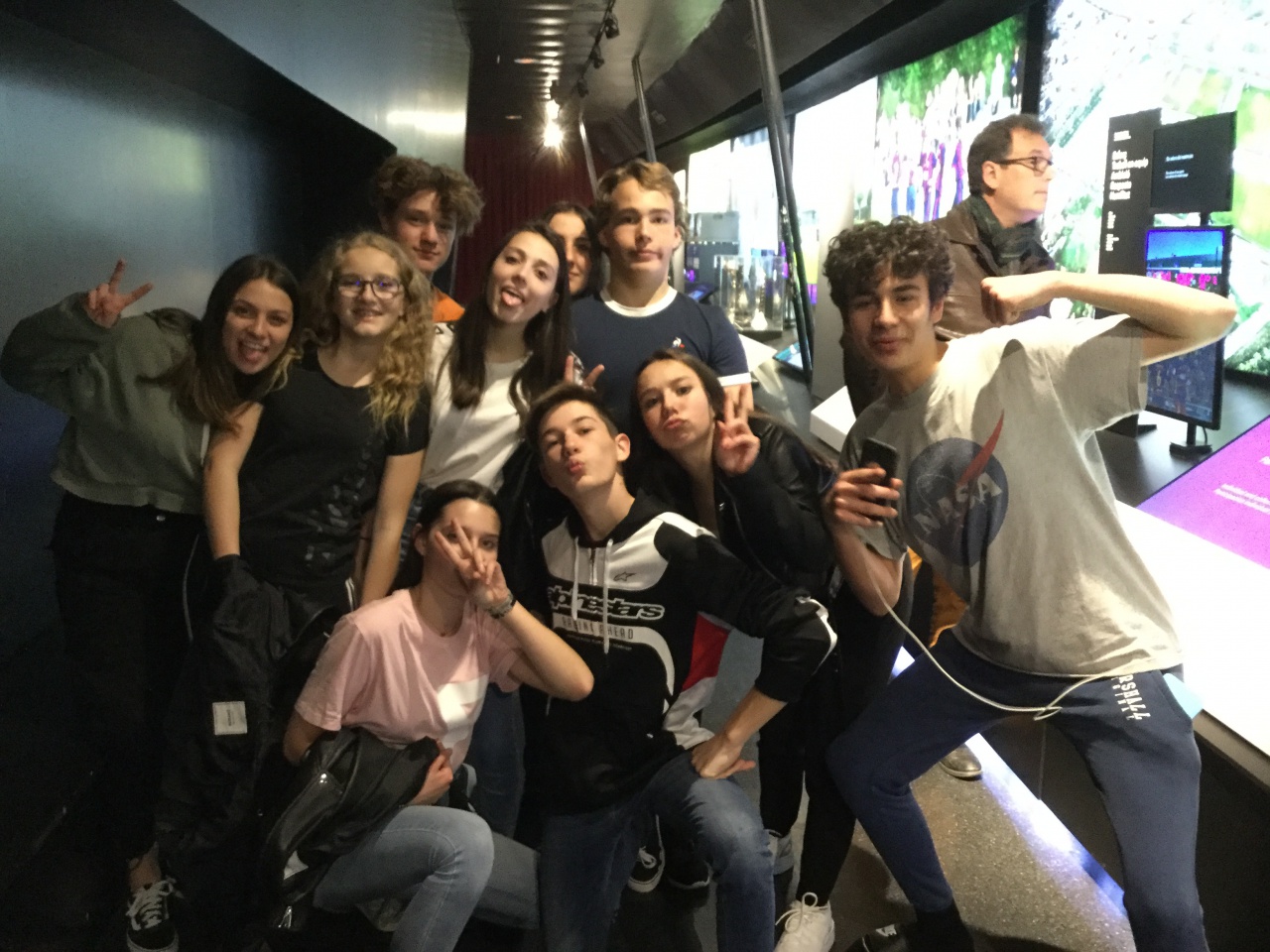 338C7B49-D7DA-4AED-AF4D-540517FC7617 338C7B49-D7DA-4AED-AF4D-540517FC7617