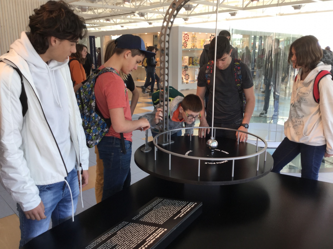 B6DADA41-D161-4B68-B475-5F5BD37F79B4 B6DADA41-D161-4B68-B475-5F5BD37F79B4