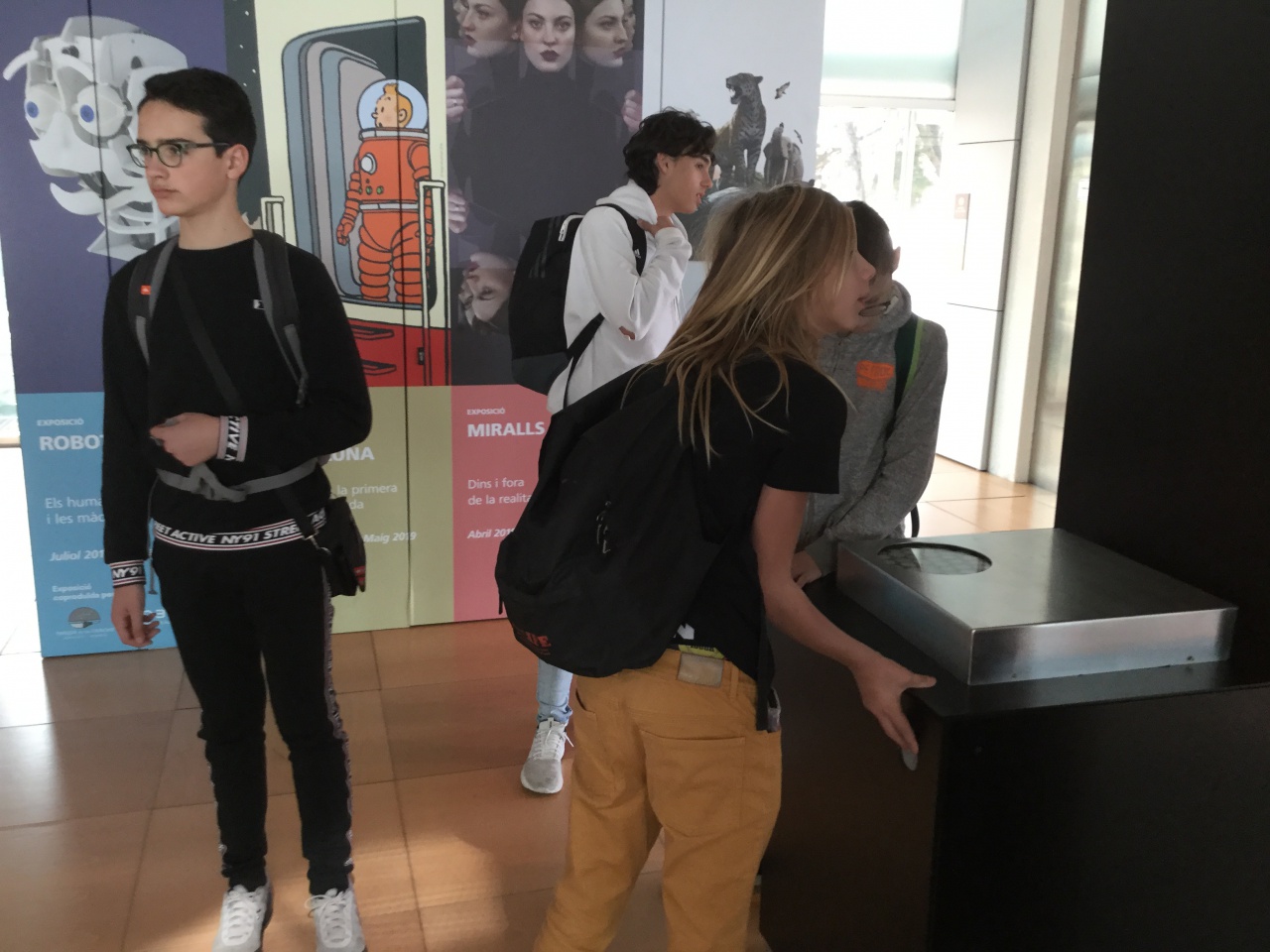 C61CF1F2-4F31-43D4-BD4E-B9D45847A800 C61CF1F2-4F31-43D4-BD4E-B9D45847A800