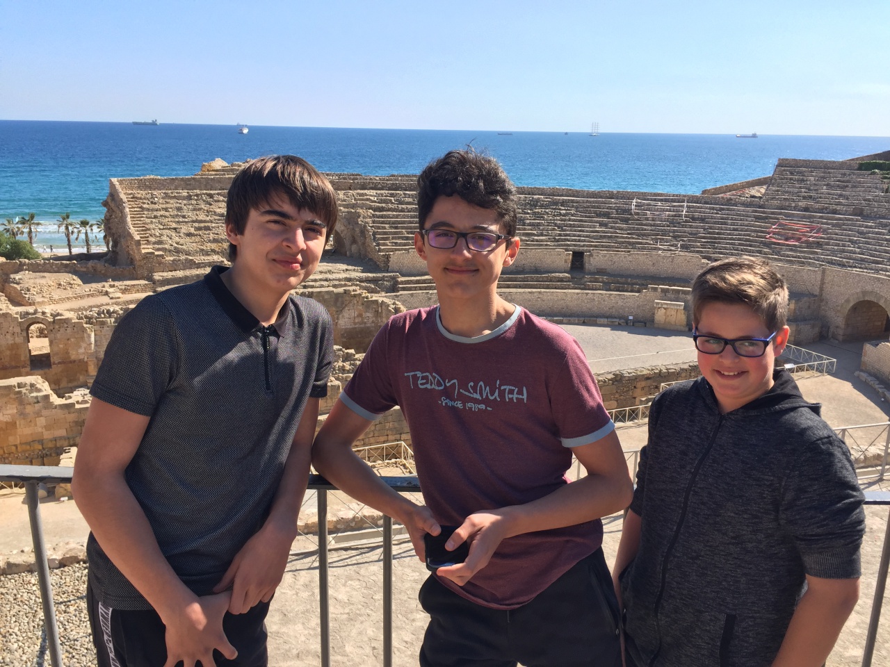 485C5DA1-8F84-4119-95B0-960E1BE1460A 485C5DA1-8F84-4119-95B0-960E1BE1460A