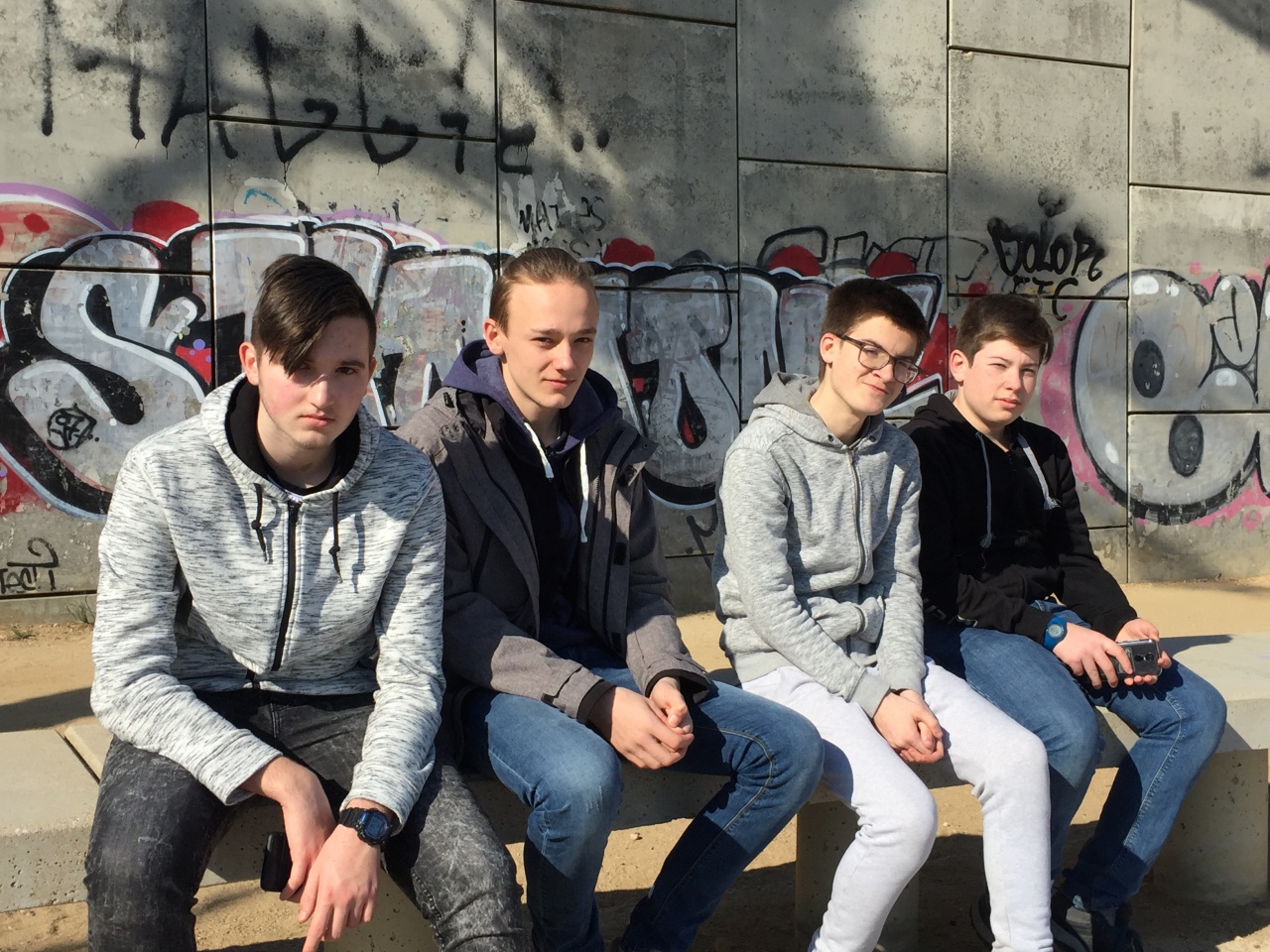 23DE3FB1-EC67-454B-B922-16D82A866FBE 23DE3FB1-EC67-454B-B922-16D82A866FBE