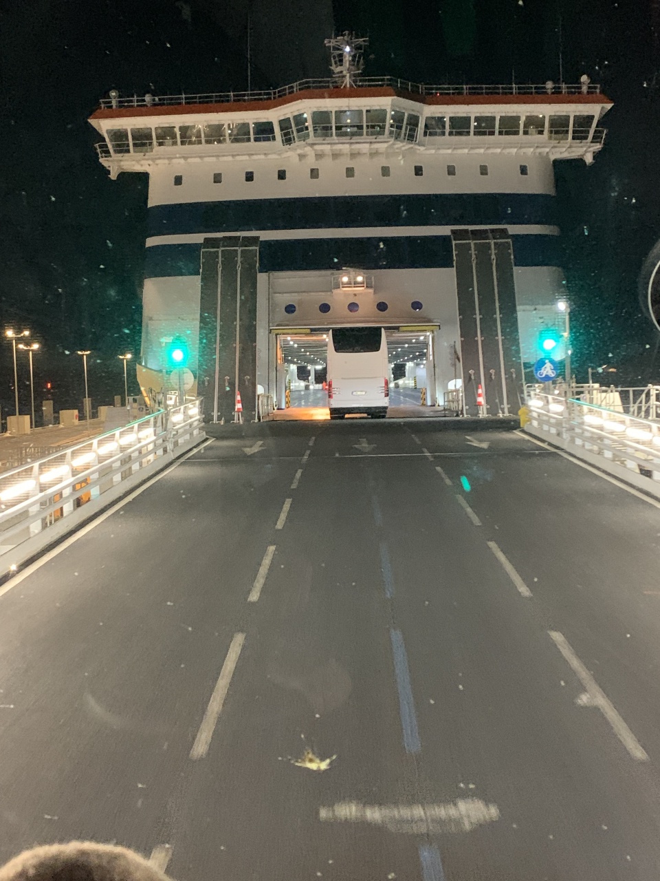 8228FF7C-F1BB-4C91-A46A-77EC8435494D 8228FF7C-F1BB-4C91-A46A-77EC8435494D