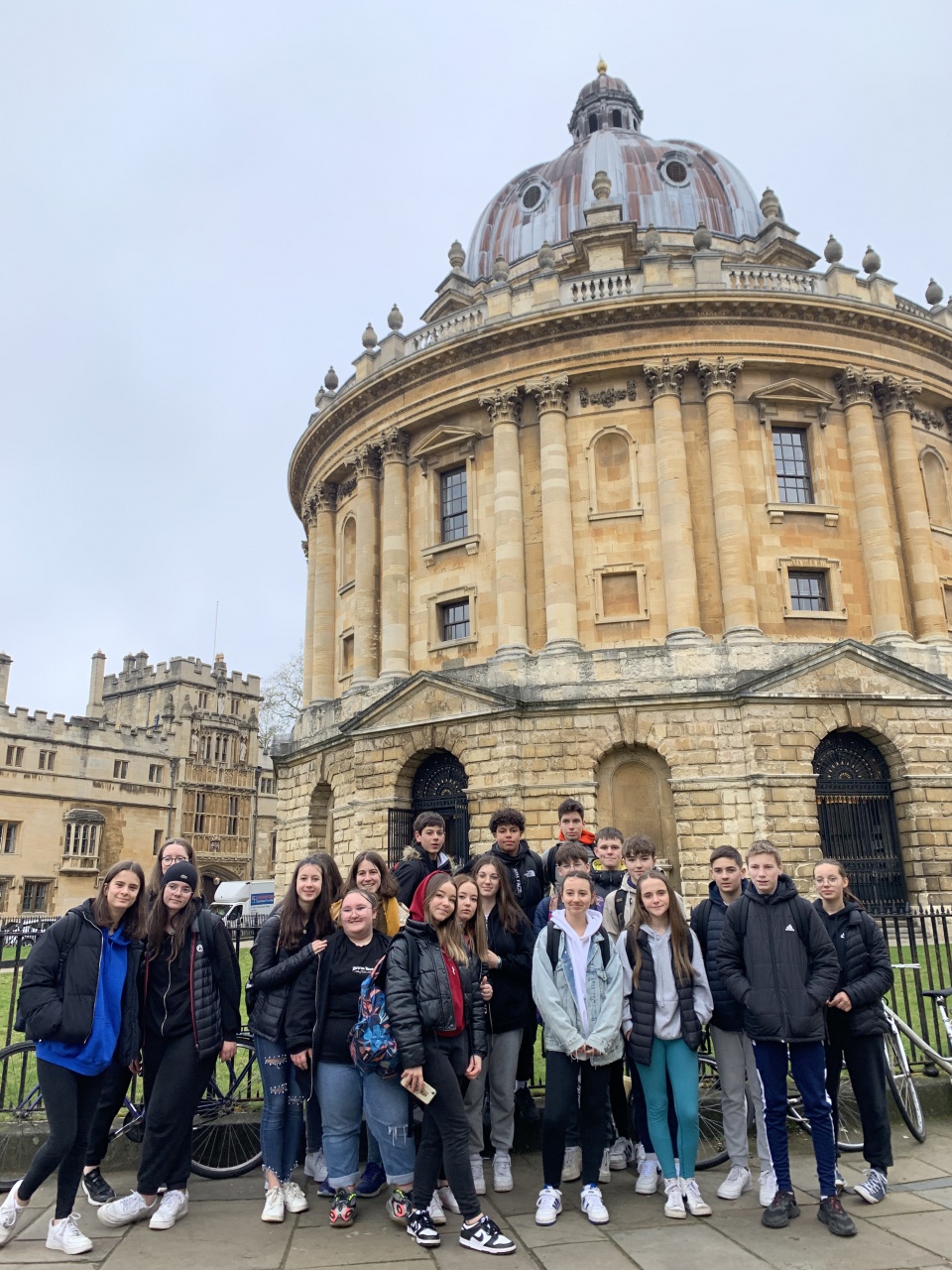 0CF4CD4A-7BB8-4D37-8EED-0EB997ADBD8E 0CF4CD4A-7BB8-4D37-8EED-0EB997ADBD8E