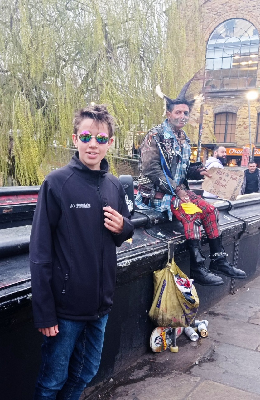 4070C166-6AC8-4B1D-96C5-6190679FC4C1 4070C166-6AC8-4B1D-96C5-6190679FC4C1