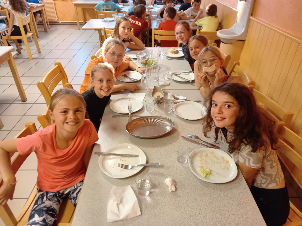 resized_20230928_192236(1) resized_20230928_192236(1)