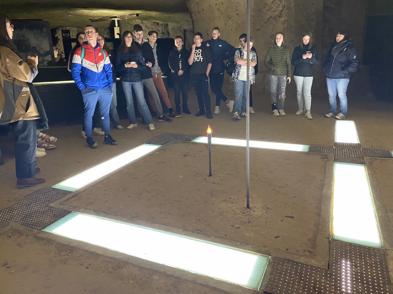 E1A2E216-CC94-4FC9-983D-1D808C41D0D0 E1A2E216-CC94-4FC9-983D-1D808C41D0D0