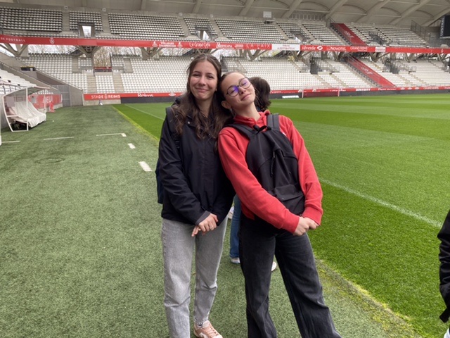 76E1074C-0E9E-4908-BF4D-B6133F54321F 76E1074C-0E9E-4908-BF4D-B6133F54321F