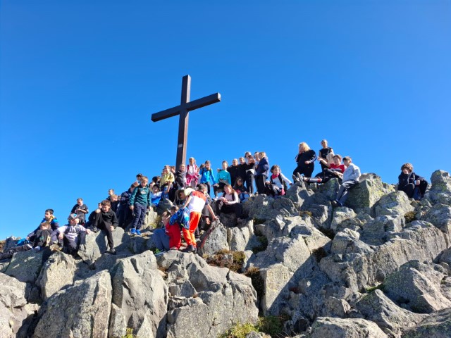 IMG-20240927-WA0037 IMG-20240927-WA0037