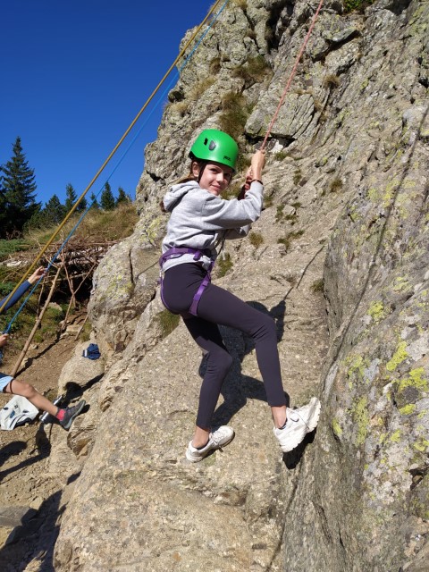 1000041012 1000041012