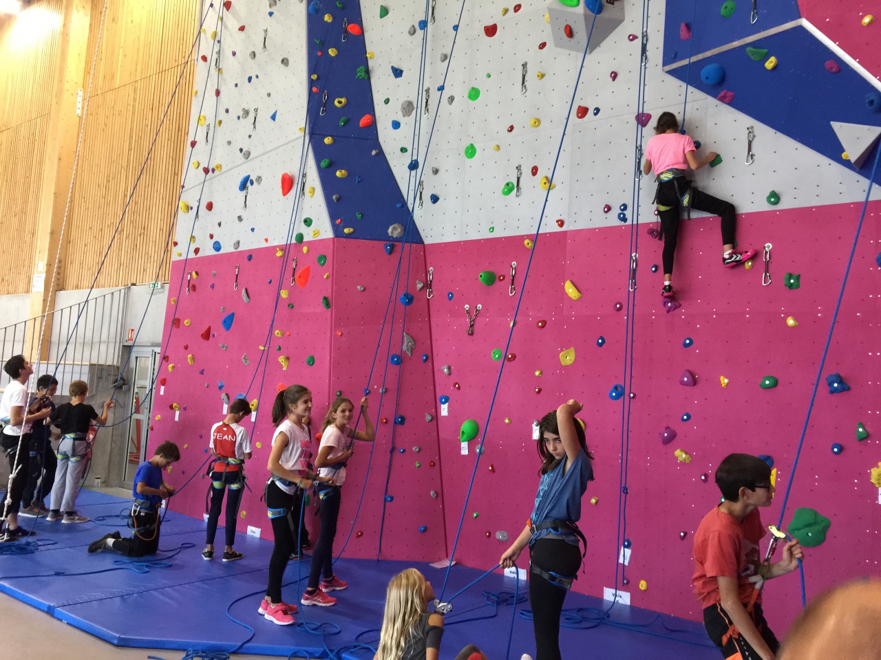 A4CAF308-87AD-46D2-BA50-3483E0C149AA A4CAF308-87AD-46D2-BA50-3483E0C149AA