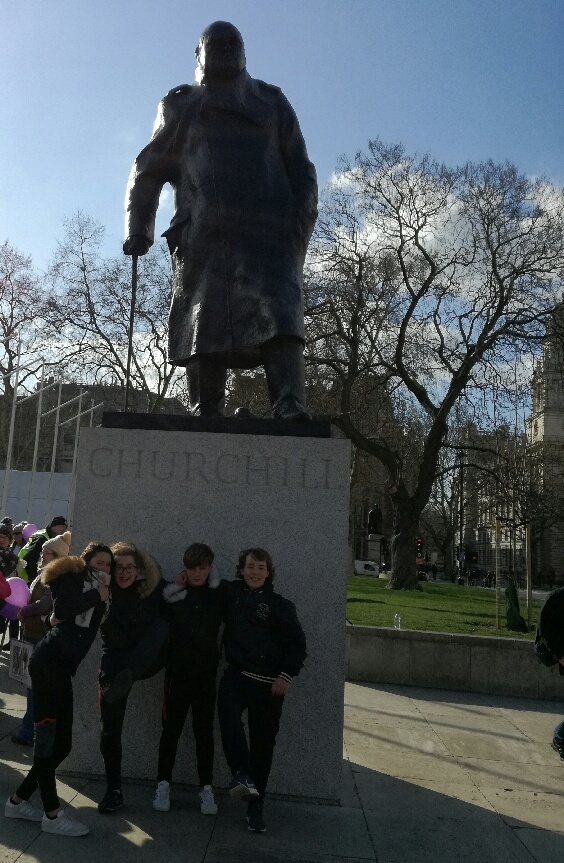 53645D7B-B646-4BA5-951C-B1632A4BE1CE 53645D7B-B646-4BA5-951C-B1632A4BE1CE