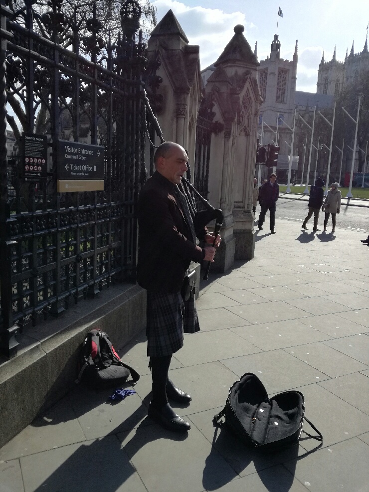 1F6AB3D5-1013-464B-A32C-BB992BA14369 1F6AB3D5-1013-464B-A32C-BB992BA14369